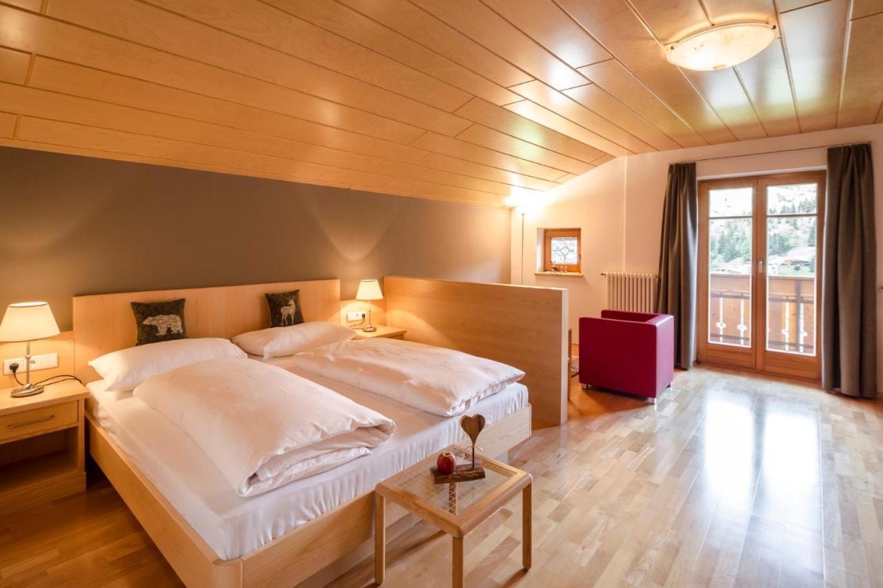 Am Rainell Hof Aparthotel Ortisei Exterior photo