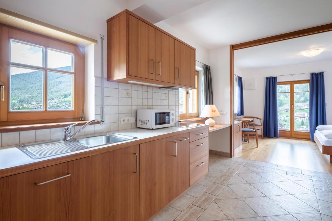 Am Rainell Hof Aparthotel Ortisei Exterior photo